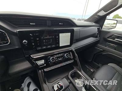 2022 GMC Sierra 1500 AT4X Crew Cab Short Bed 4SG - zdjęcie 7 z 19 - miniatura