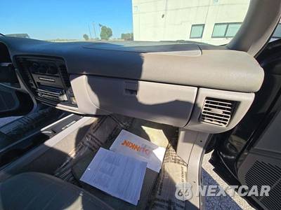 1994 Chevrolet Impala SS - zdjęcie 16 z 18 - miniatura