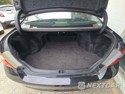 2017 Toyota Camry SE - zdjęcie 14 z 21 - miniatura