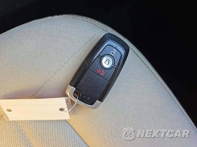 2017 Ford Edge SE - zdjęcie 5 z 18 - miniatura