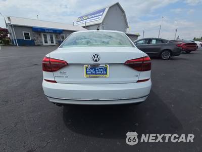 2018 Volkswagen Passat 2.0T SE - zdjęcie 4 z 24 - miniatura