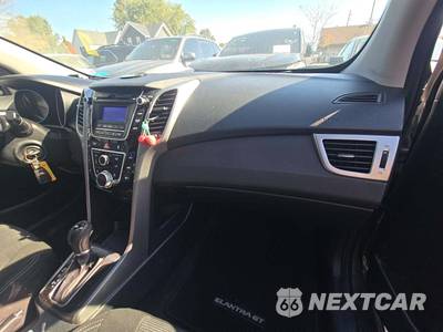 2014 Hyundai Elantra GT Hatchback - zdjęcie 19 z 22 - miniatura