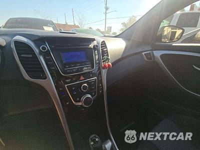 2014 Hyundai Elantra GT Hatchback - zdjęcie 10 z 22 - miniatura