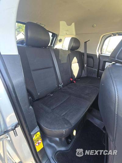 2008 Toyota FJ Cruiser w/Rear Doors - zdjęcie 16 z 22 - miniatura