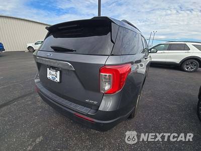 2022 Ford Explorer XLT - zdjęcie 3 z 22 - miniatura