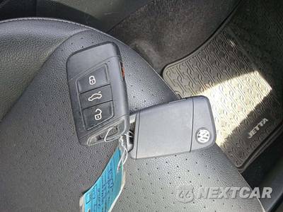 2019 Volkswagen Jetta SEL - zdjęcie 8 z 21 - miniatura