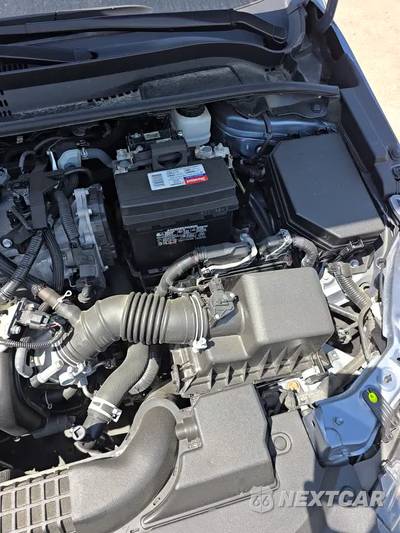2022 Toyota Corolla LE Sedan - zdjęcie 23 z 24 - miniatura