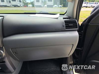 2012 Toyota 4Runner SR5 - zdjęcie 19 z 35 - miniatura