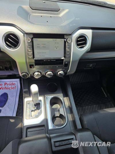2021 Toyota Tundra SR5 Crew Cab Short Bed - zdjęcie 7 z 19 - miniatura
