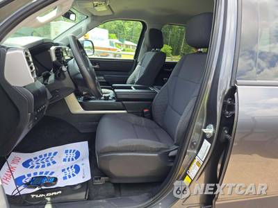 2022 Toyota Tundra SR5 Crew Cab Short Bed - zdjęcie 6 z 21 - miniatura