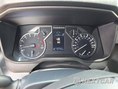 2022 Toyota Tundra SR5 Crew Cab Short Bed - zdjęcie 9 z 21 - miniatura
