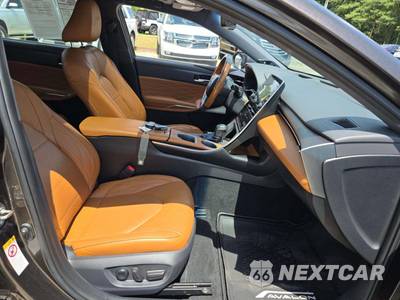 2019 Toyota Avalon Limited - zdjęcie 15 z 22 - miniatura