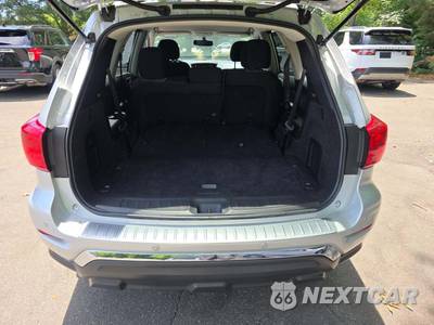 2020 Nissan Pathfinder SV - zdjęcie 11 z 17 - miniatura