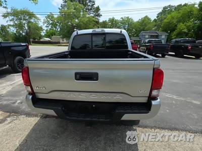 2022 Toyota Tacoma SR Crew Cab Medium Bed - zdjęcie 4 z 25 - miniatura