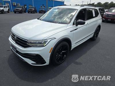 2024 Volkswagen Tiguan SE R-Line Black