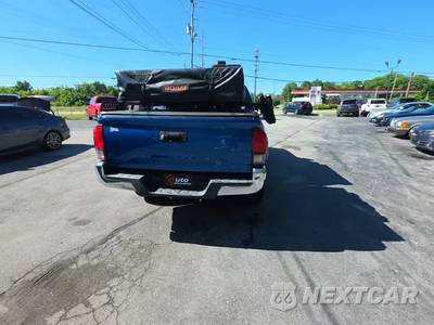 2018 Toyota Tacoma SR5 Crew Cab Medium Bed - zdjęcie 4 z 29 - miniatura