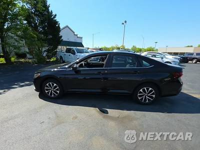2025 Volkswagen Jetta S - zdjęcie 2 z 30 - miniatura