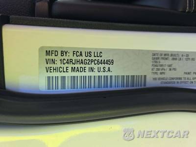 2023 Jeep Grand Cherokee Laredo - zdjęcie 2 z 19 - miniatura