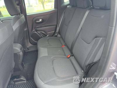 2023 Jeep Renegade Altitude - zdjęcie 10 z 20 - miniatura