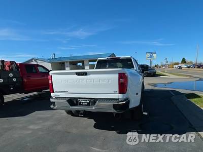 2021 Chevrolet Silverado 3500HD LT Crew Cab Long Bed DRW