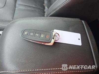 2013 Ford Escape Titanium - zdjęcie 5 z 23 - miniatura