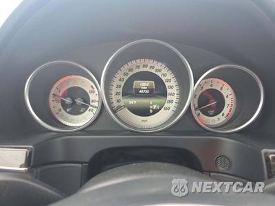 2015 Mercedes-Benz E 400 Sedan - zdjęcie 6 z 19 - miniatura