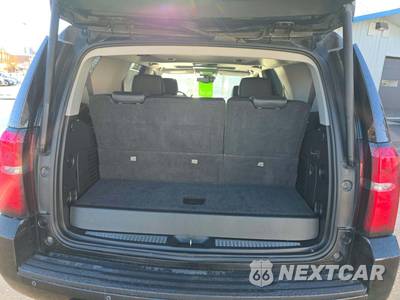 2017 Chevrolet Tahoe LT 1LT - zdjęcie 12 z 21 - miniatura