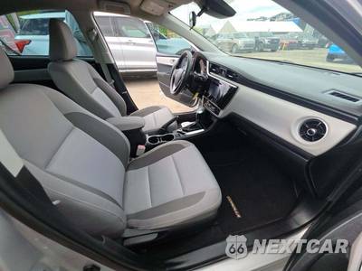 2017 Toyota Corolla LE Sedan - zdjęcie 18 z 26 - miniatura
