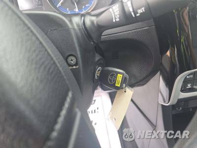 2017 Toyota Corolla LE Sedan - zdjęcie 8 z 26 - miniatura