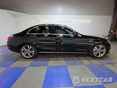 2020 Mercedes-Benz C 300 Sedan - zdjęcie 4 z 29 - miniatura
