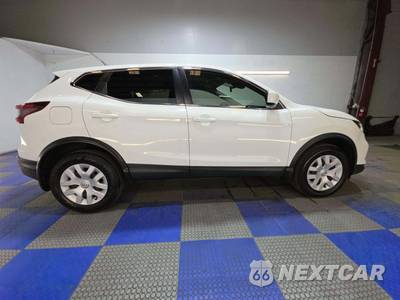 2020 Nissan Rogue Sport S - zdjęcie 4 z 25 - miniatura