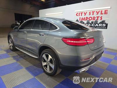 2018 Mercedes-Benz GLC 300 4MATIC - zdjęcie 2 z 27 - miniatura