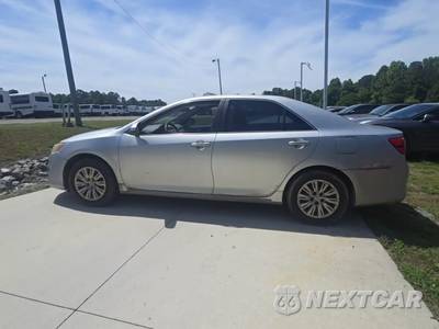 2012 Toyota Camry LE - zdjęcie 3 z 30 - miniatura