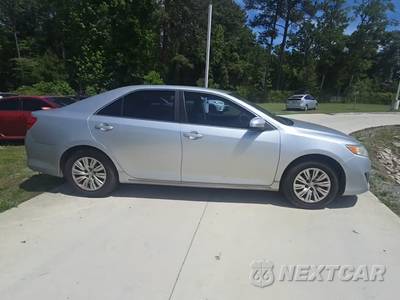 2012 Toyota Camry LE - zdjęcie 5 z 30 - miniatura