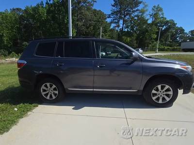 2013 Toyota Highlander SE - zdjęcie 5 z 36 - miniatura