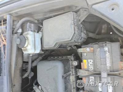 2011 Toyota Highlander SE - zdjęcie 26 z 28 - miniatura