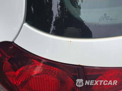 2014 Volkswagen Golf 2.0L TDI - zdjęcie 27 z 32 - miniatura