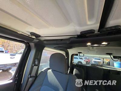 2020 Jeep Wrangler Sport S - zdjęcie 11 z 21 - miniatura