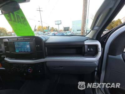 2024 Ford Super Duty F-350 Cab Chassis XL Crew Cab DRW - zdjęcie 18 z 19 - miniatura