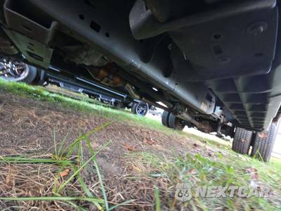2024 Ford Super Duty F-350 Cab Chassis XL Crew Cab DRW - zdjęcie 7 z 19 - miniatura