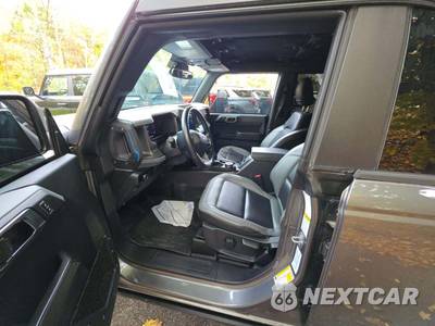 2024 Ford Bronco Black Diamond - zdjęcie 6 z 20 - miniatura