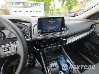 2021 Nissan Rogue SV - zdjęcie 10 z 25 - miniatura