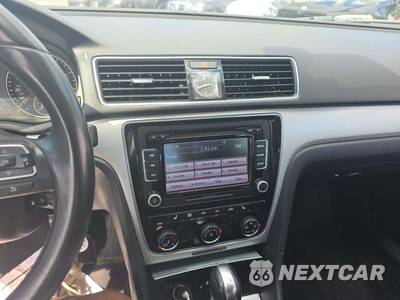2013 Volkswagen Passat 2.5L SE - zdjęcie 10 z 27 - miniatura