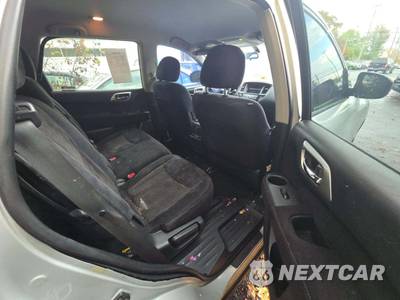 2015 Nissan Pathfinder S - zdjęcie 15 z 21 - miniatura