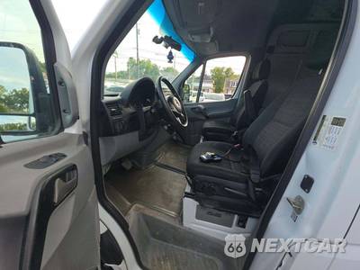 2015 Mercedes-Benz Sprinter 2500 Cargo Van High Roof 170.3" WB - zdjęcie 6 z 28 - miniatura