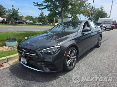 2023 Mercedes-Benz E 350 4MATIC Sedan - zdjęcie 1 z 23 - miniatura