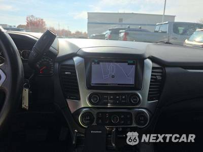 2020 Chevrolet Suburban 1500 LT 1LT - zdjęcie 10 z 24 - miniatura