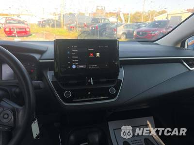 2025 Toyota Corolla LE Sedan - zdjęcie 10 z 23 - miniatura