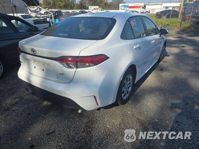 2025 Toyota Corolla LE Sedan - zdjęcie 3 z 23 - miniatura