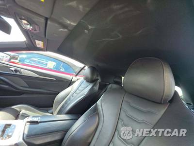 2025 BMW 8 Series Convertible 840i xDrive - zdjęcie 11 z 22 - miniatura